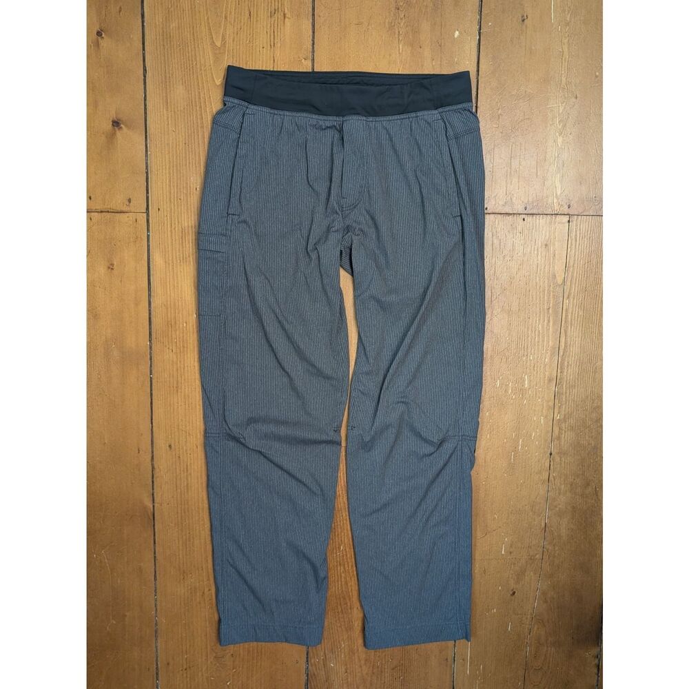 Lululemon Men’s Seawall Track Pant Gray Striped Gym Activewear Size L 30" inseam